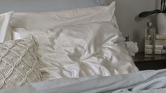 Silk Pillowcases: Are They Worth the Hype?